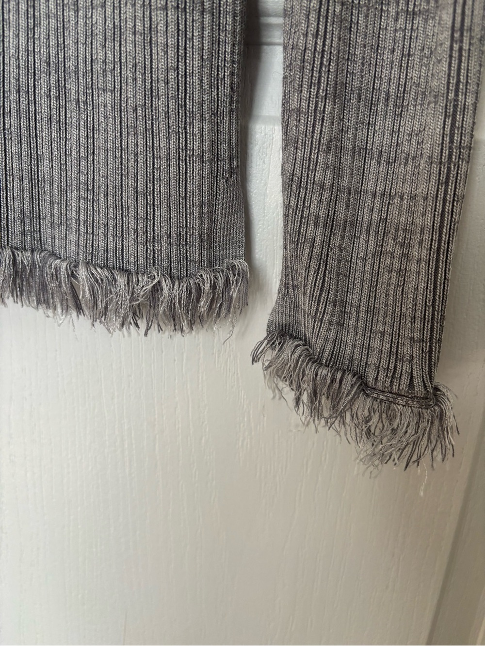 CLUB MONACO Ribbed Knit Set - Picture 6 of 10